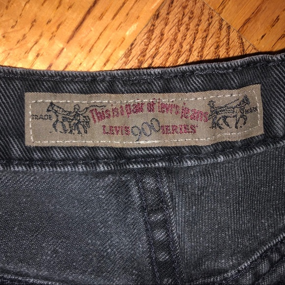 Black Vintage Levi’s Denim Shorts - Picture 5 of 5